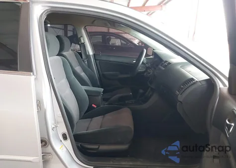 2005 Honda Accord 2.4 Lx z USA, uszkodzony, nr VIN 1HGCM56425A070062